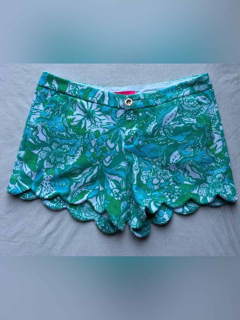 Lilly Pulitzer Teal, Green & White Floral Scalloped High-Waist Shorts